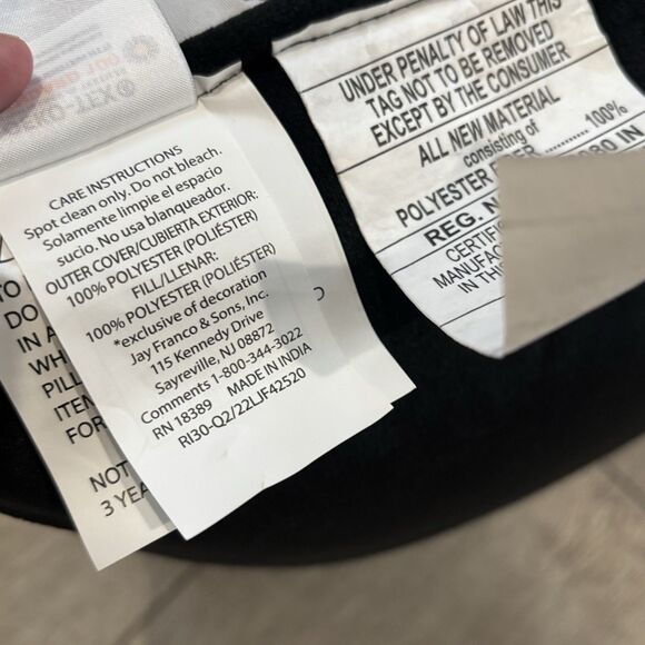 Disney Haunted Mansion Pillow Hitchhiking Ghosts Three Thumbs Up Halloween - Picture 5 of 6